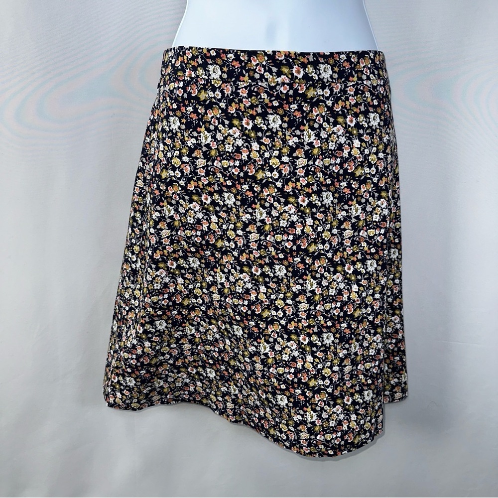 Navy Floral Print Women's Skirt Margaret M Size Small - Picture 2 of 7